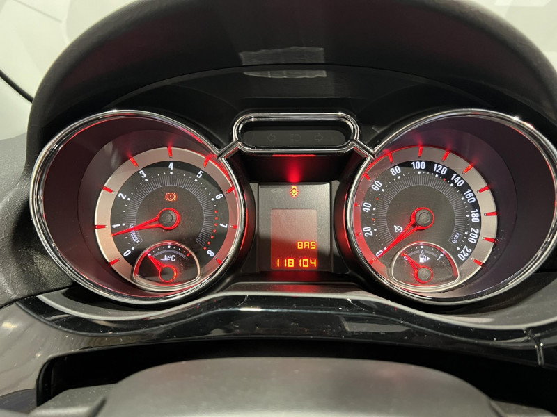Photo 12 de l'offre de OPEL ADAM 1.2 Twinport 70 ch S/S Swingtop à 7990€ chez VL Auto