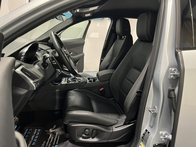 Photo 6 de l'offre de JAGUAR E-PACE P300e ch PHEV AWD BVA R-Dynamic SE à 38490€ chez VL Auto