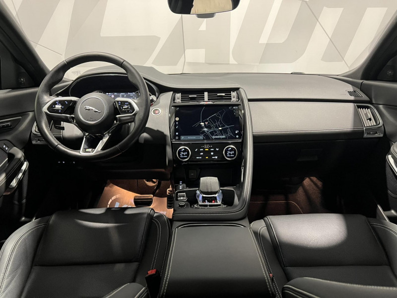 Photo 7 de l'offre de JAGUAR E-PACE P300e ch PHEV AWD BVA R-Dynamic SE à 38490€ chez VL Auto