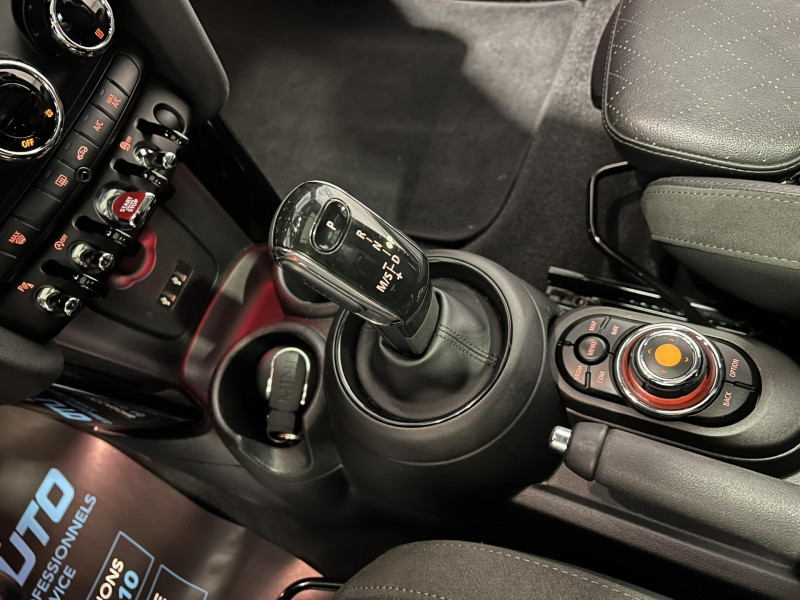Photo 15 de l'offre de MINI MINI 3 Portes Cooper 136 ch BVA7 Heddon  Street à 17490€ chez VL Auto