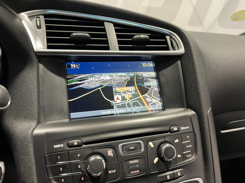 Photo 13 de l'offre de CITROEN DS4  e-HDi 115 Electro Shot à 8990€ chez VL Auto