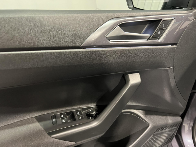 Photo 22 de l'offre de VOLKSWAGEN POLO 1.0 TSI 95 S&S BVM5 Style à 17990€ chez VL Auto