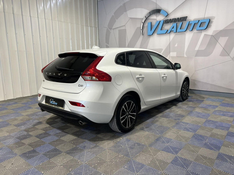 Photo 5 de l'offre de VOLVO V40 D2 AdBlue 120 ch Momentum à 14490€ chez VL Auto