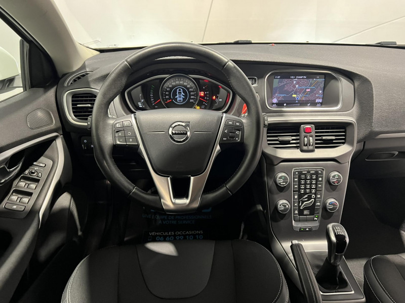 Photo 15 de l'offre de VOLVO V40 D2 AdBlue 120 ch Momentum à 14490€ chez VL Auto