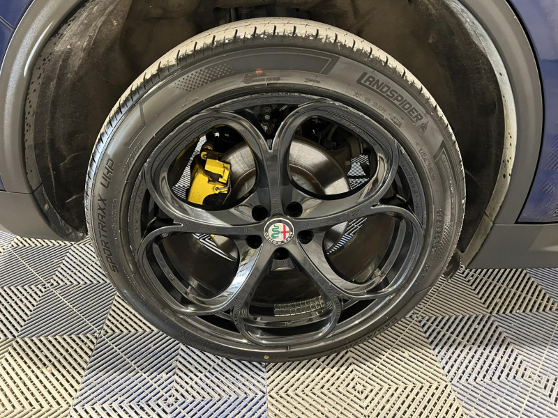 Photo 18 de l'offre de ALFA ROMEO STELVIO 2.0T 200 ch Q4 AT8 Super à 21490€ chez VL Auto
