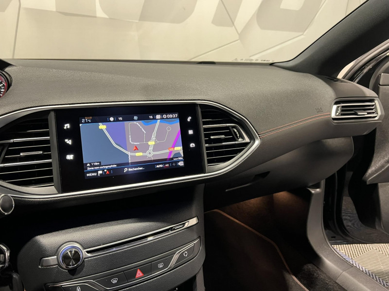 Photo 12 de l'offre de PEUGEOT 308 SW  BlueHDi 130ch S&S EAT8 GT Line à 15990€ chez VL Auto