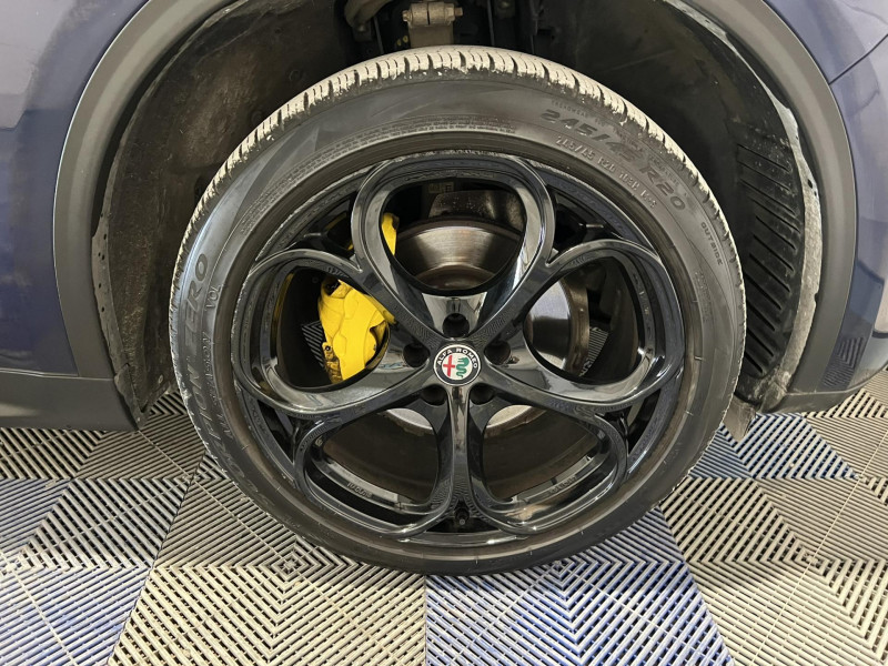 Photo 19 de l'offre de ALFA ROMEO STELVIO 2.0T 200 ch Q4 AT8 Super à 21490€ chez VL Auto