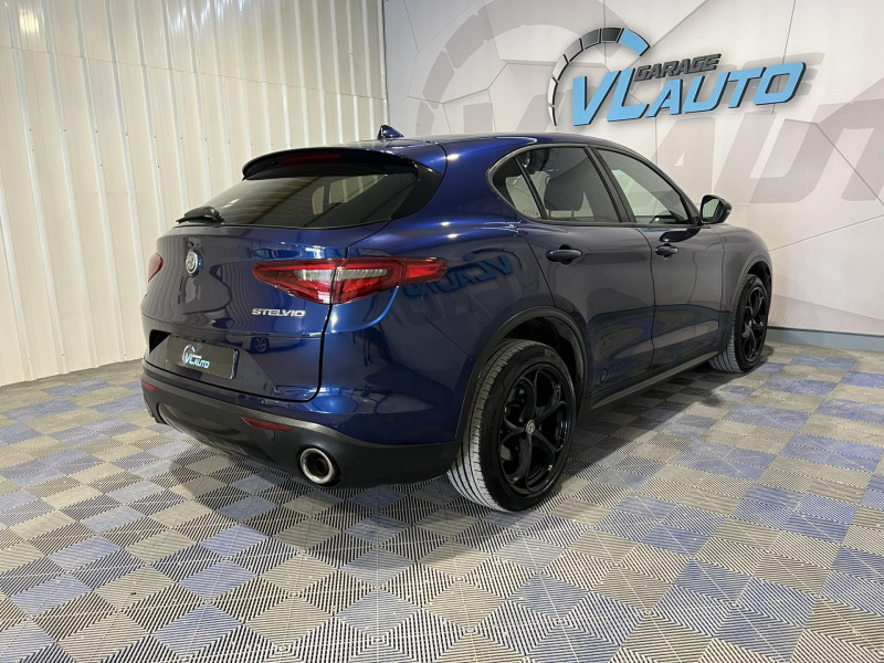 Photo 5 de l'offre de ALFA ROMEO STELVIO 2.0T 200 ch Q4 AT8 Super à 21490€ chez VL Auto