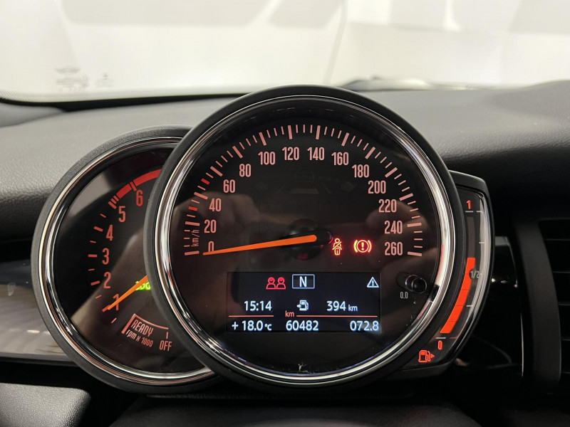 Photo 11 de l'offre de MINI MINI  3 Portes Cooper D 116 ch Chili à 15490€ chez VL Auto