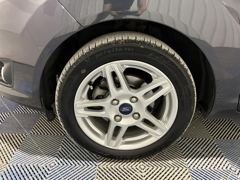 Photo 18 de l'offre de FORD FIESTA 1.0 EcoBoost 100 S&S Titanium à 7990€ chez VL Auto
