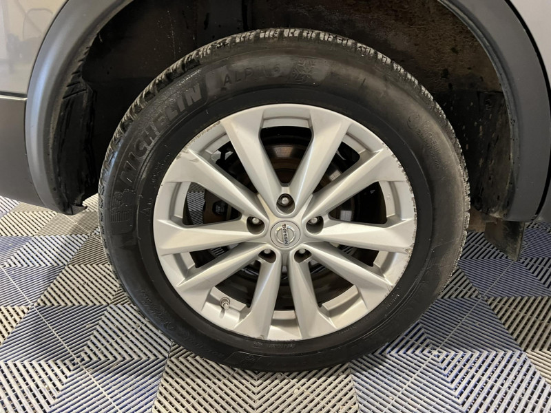 Photo 20 de l'offre de NISSAN QASHQAI+2 1.6 dCi 130 FAP Stop/Start Acenta à 10990€ chez VL Auto