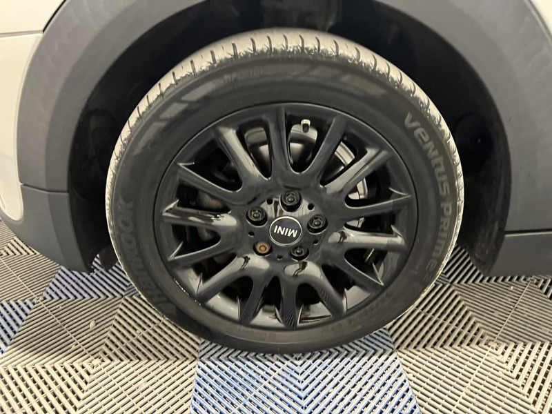 Photo 19 de l'offre de MINI MINI  3 Portes Cooper D 116 ch Chili à 15490€ chez VL Auto