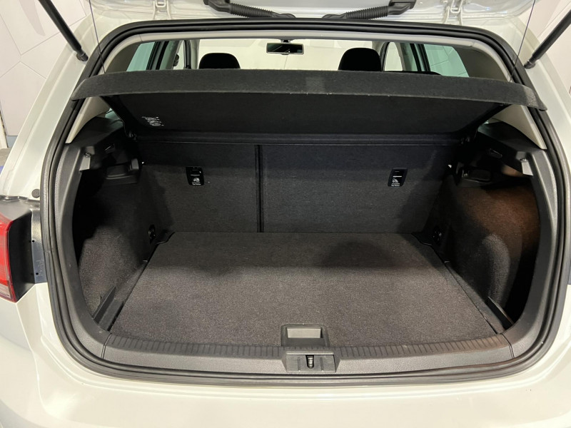 Photo 15 de l'offre de VOLKSWAGEN GOLF 1.2 TSI 105 BlueMotion Technology Trendline à 11990€ chez VL Auto