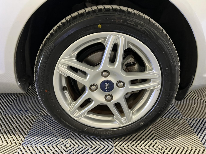 Photo 19 de l'offre de FORD FIESTA 1.0 EcoBoost 100 S&S Titanium à 10990€ chez VL Auto