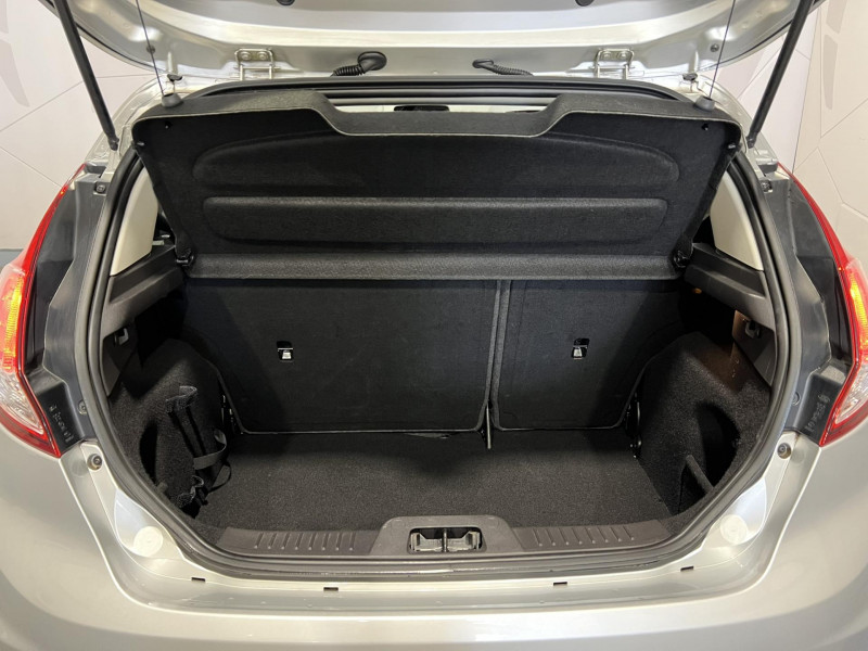 Photo 10 de l'offre de FORD FIESTA 1.0 EcoBoost 100 S&S Titanium à 10990€ chez VL Auto