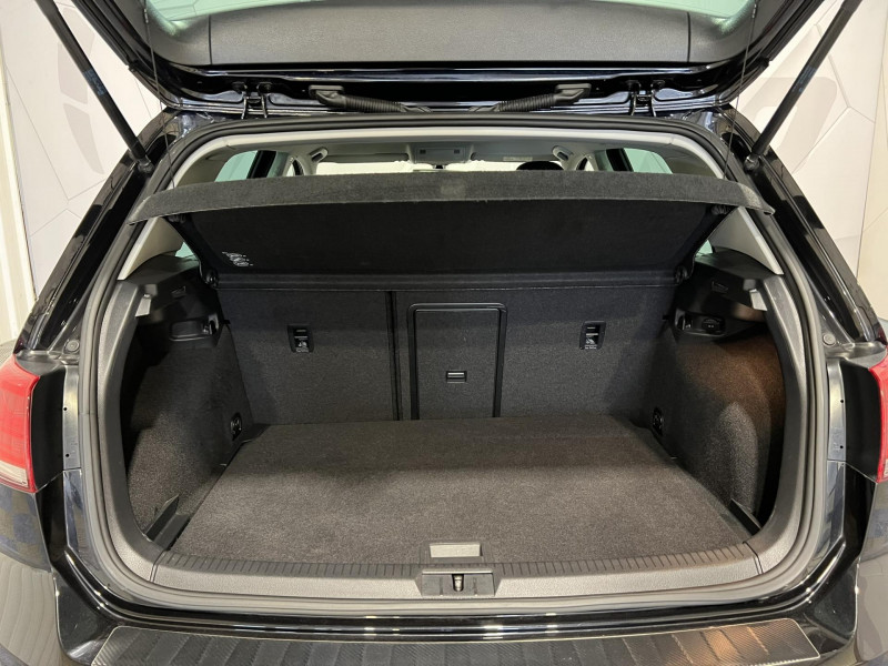 Photo 10 de l'offre de VOLKSWAGEN GOLF 1.4 TSI 125 BlueMotion Technology Confortline à 12990€ chez VL Auto