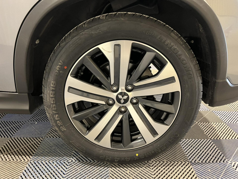 Photo 20 de l'offre de MITSUBISHI ASX 2.0 S-MIVEC 150 CVT AS&G 2WD Intense à 14990€ chez VL Auto