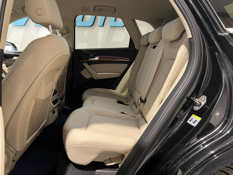 Photo 8 de l'offre de AUDI Q5  40 TDI 204 S tronic 7 Quattro Design à 34990€ chez VL Auto