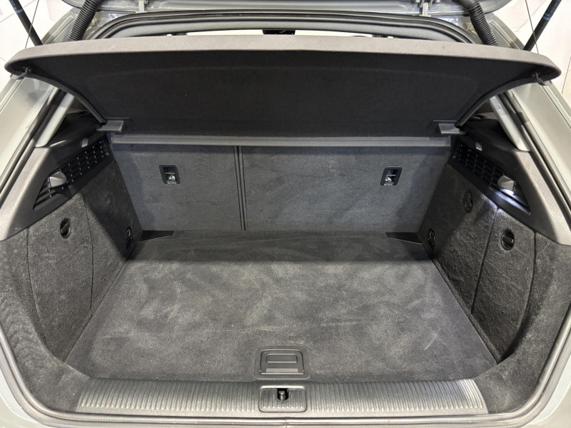 Photo 14 de l'offre de AUDI A3 SPORTBACK 35 TFSI CoD 150 Sport à 18990€ chez VL Auto