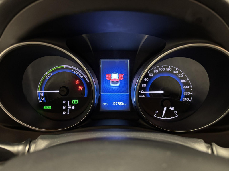 Photo 10 de l'offre de TOYOTA AURIS Hybride 136h Dynamic à 12490€ chez VL Auto