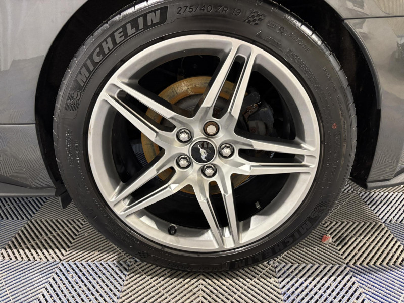 Photo 20 de l'offre de FORD MUSTANG Cabriolet V8 5.0 421 GT à 39990€ chez VL Auto