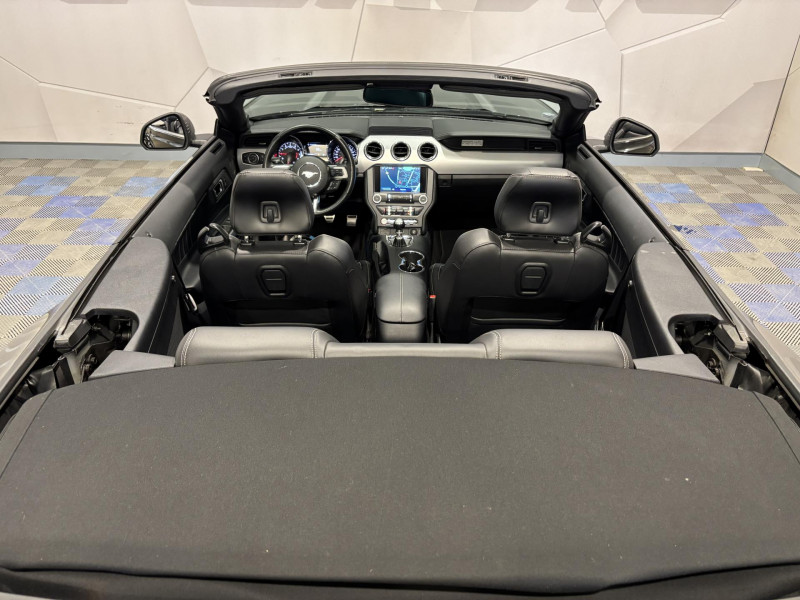Photo 14 de l'offre de FORD MUSTANG Cabriolet V8 5.0 421 GT à 39990€ chez VL Auto
