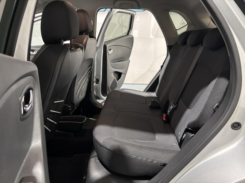 Photo 8 de l'offre de RENAULT CAPTUR TCe 90 Energy Intens à 11490€ chez VL Auto