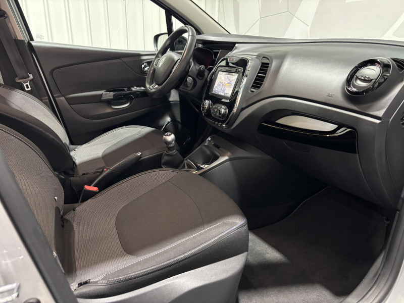 Photo 13 de l'offre de RENAULT CAPTUR TCe 90 Energy Intens à 11490€ chez VL Auto