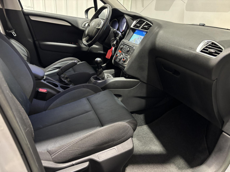 Photo 13 de l'offre de CITROEN C4 HDi 90 Business à 9490€ chez VL Auto