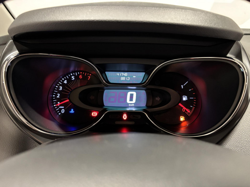 Photo 9 de l'offre de RENAULT CAPTUR TCe 90 Energy Intens à 11490€ chez VL Auto