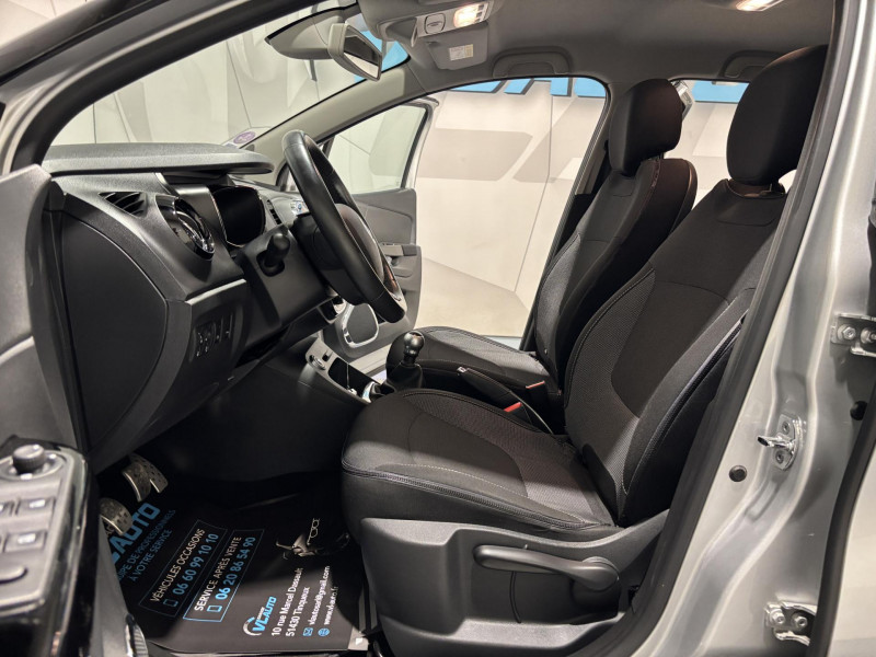 Photo 7 de l'offre de RENAULT CAPTUR TCe 90 Energy Intens à 11490€ chez VL Auto