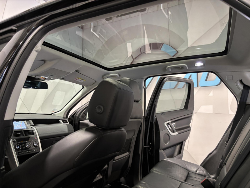 Photo 12 de l'offre de LAND-ROVER DISCOVERY SPORT TD4 150ch BVA HSE à 14490€ chez VL Auto