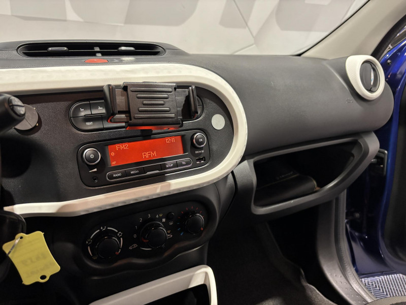 Photo 11 de l'offre de RENAULT TWINGO 0.9 TCe 90 Energy Zen à 8490€ chez VL Auto