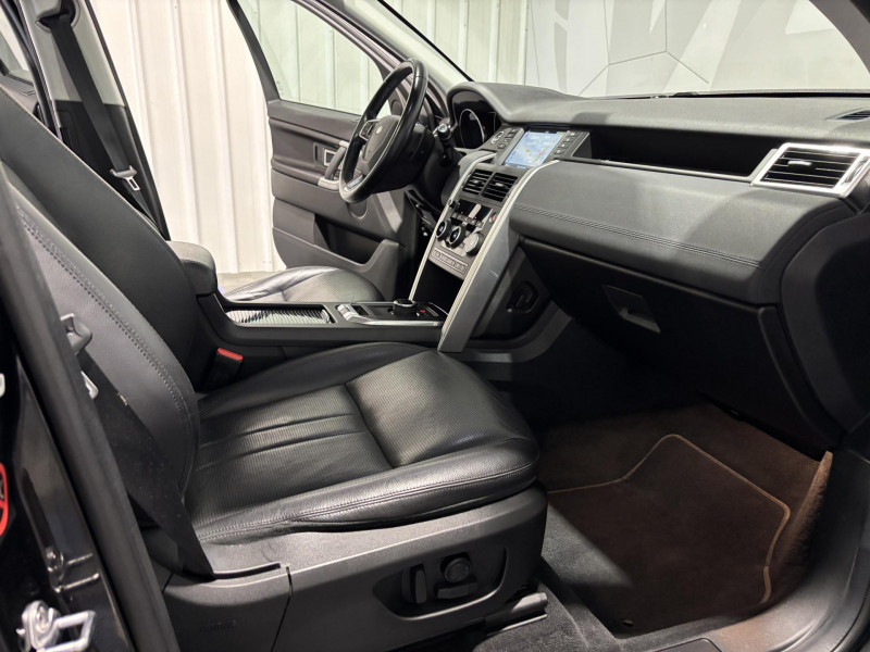 Photo 14 de l'offre de LAND-ROVER DISCOVERY SPORT TD4 150ch BVA HSE à 14490€ chez VL Auto