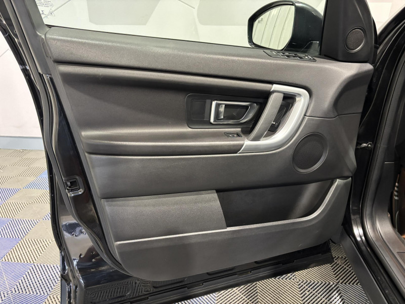 Photo 21 de l'offre de LAND-ROVER DISCOVERY SPORT TD4 150ch BVA HSE à 14490€ chez VL Auto