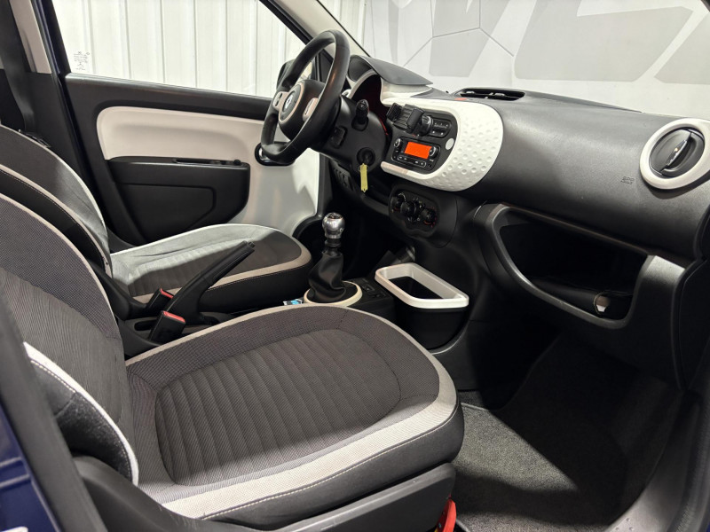 Photo 13 de l'offre de RENAULT TWINGO 0.9 TCe 90 Energy Zen à 8490€ chez VL Auto