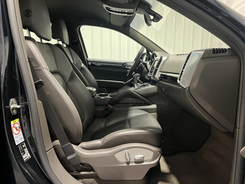 Photo 13 de l'offre de PORSCHE CAYENNE 3.0D V6 262 ch Tiptronic BVA à 34990€ chez VL Auto