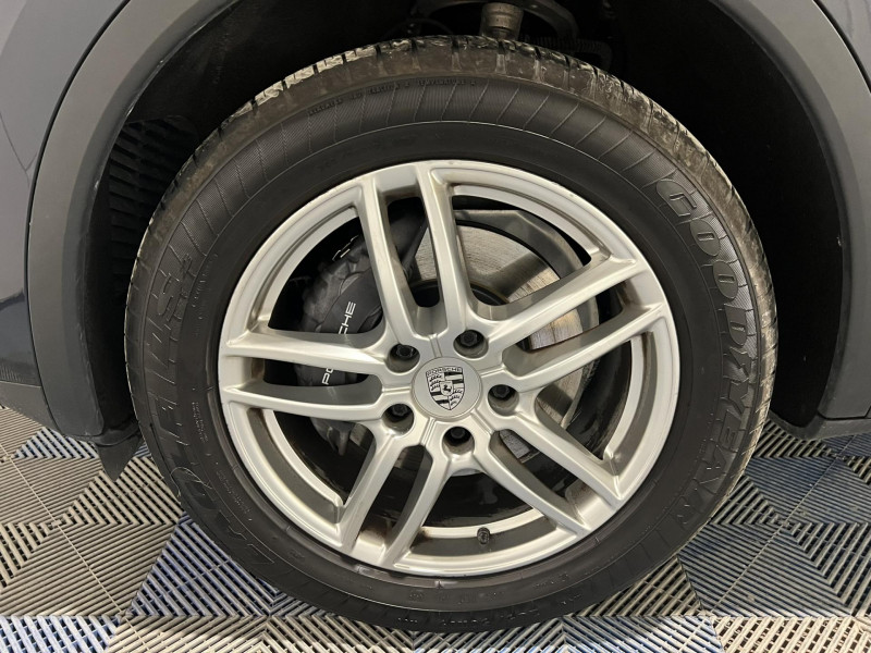 Photo 18 de l'offre de PORSCHE CAYENNE 3.0D V6 262 ch Tiptronic BVA à 34990€ chez VL Auto