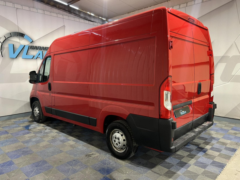 Photo 3 de l'offre de CITROEN JUMPER TOLE 30 L2H2 BLUEHDi 120 S&S BVM6 CLUB à 17490€ chez VL Auto