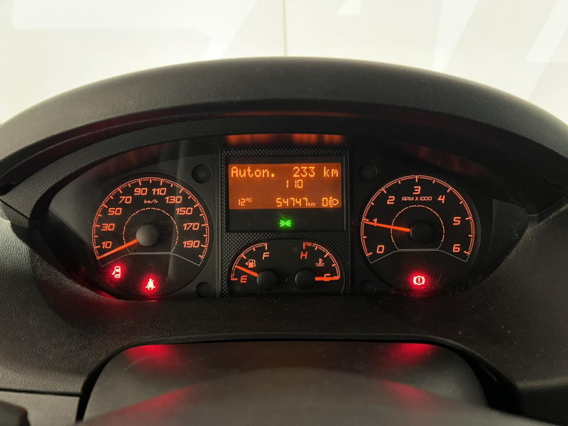 Photo 6 de l'offre de CITROEN JUMPER TOLE 30 L2H2 BLUEHDi 120 S&S BVM6 CLUB à 17490€ chez VL Auto