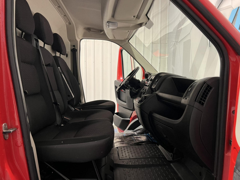 Photo 10 de l'offre de CITROEN JUMPER TOLE 30 L2H2 BLUEHDi 120 S&S BVM6 CLUB à 17490€ chez VL Auto
