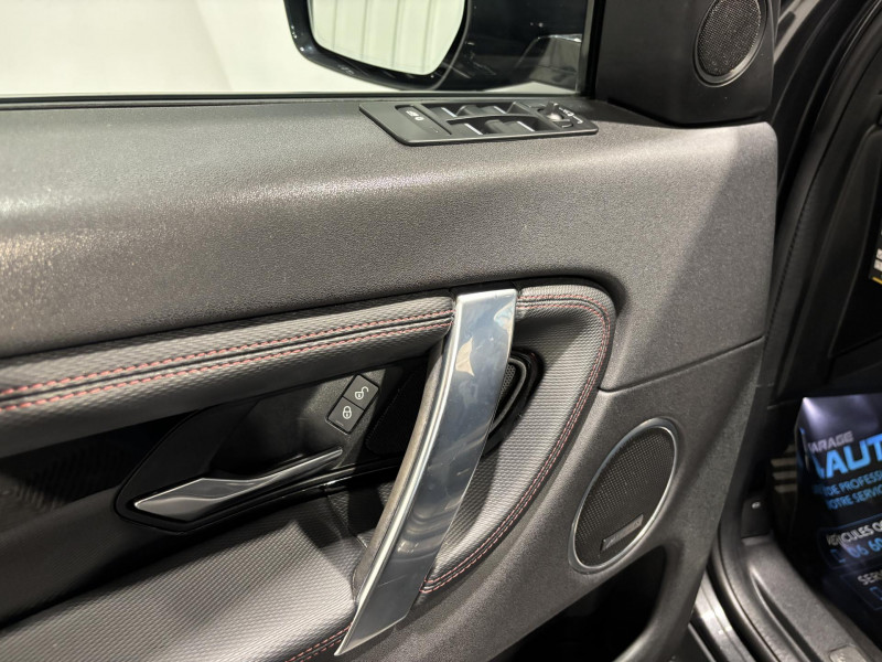 Photo 23 de l'offre de LAND-ROVER DISCOVERY SPORT P200 MHEV AWD BVA R-Dynamic SE à 28990€ chez VL Auto