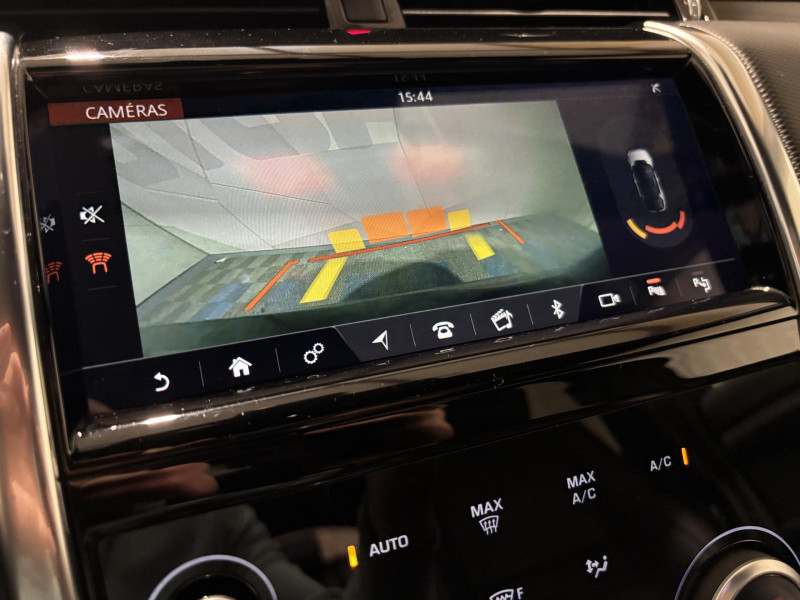 Photo 9 de l'offre de LAND-ROVER DISCOVERY SPORT P200 MHEV AWD BVA R-Dynamic SE à 28990€ chez VL Auto
