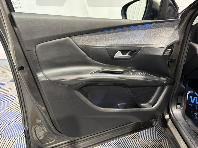 Photo 20 de l'offre de PEUGEOT 3008 180ch S&S EAT8 Allure Business à 18990€ chez VL Auto