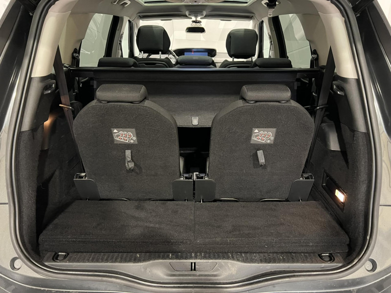 Photo 16 de l'offre de CITROEN GRAND C4 PICASSO THP 165 S&S EAT6 Shine 7 Places à 13490€ chez VL Auto