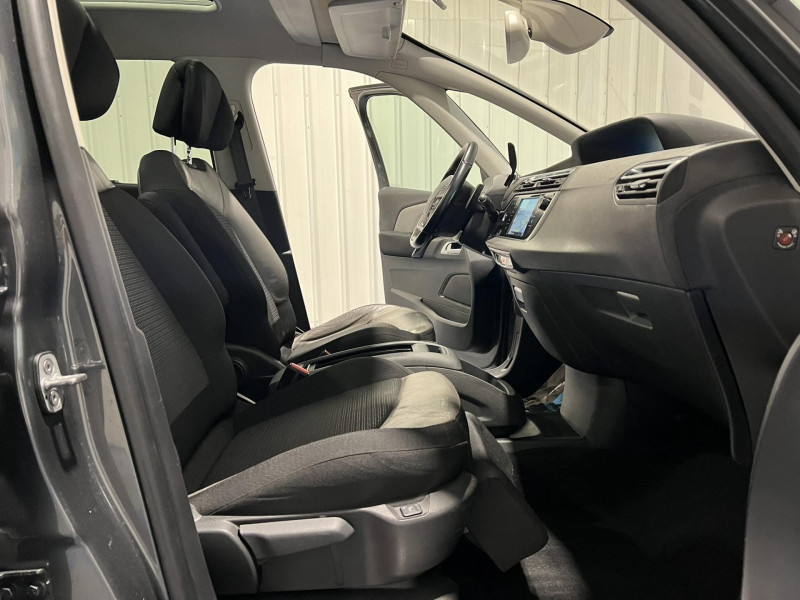 Photo 15 de l'offre de CITROEN GRAND C4 PICASSO THP 165 S&S EAT6 Shine 7 Places à 13490€ chez VL Auto