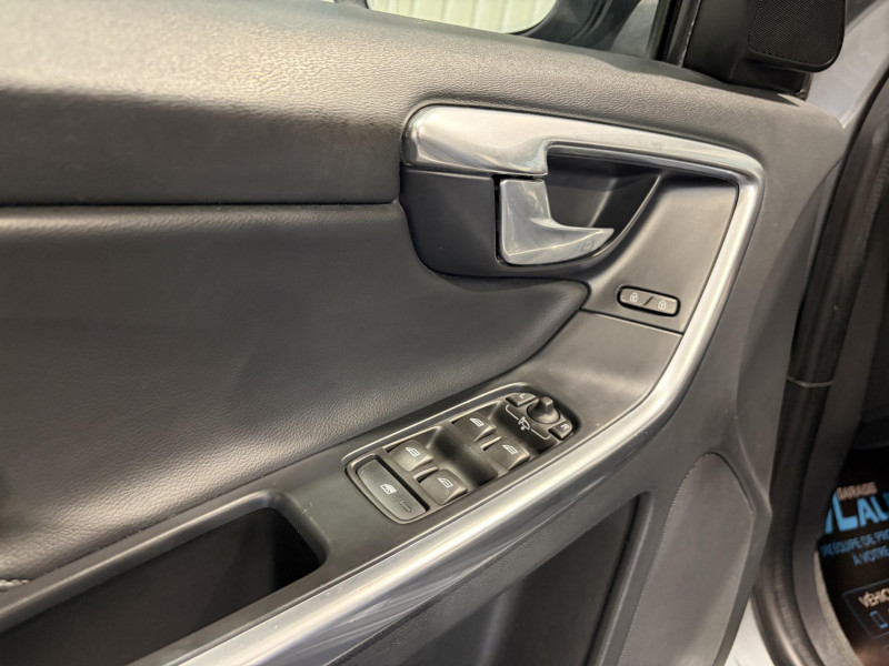 Photo 21 de l'offre de VOLVO XC60  D4 190 ch Signature Edition Geartronic A à 17990€ chez VL Auto