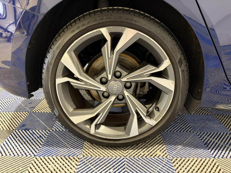 Photo 16 de l'offre de AUDI A3 SPORTBACK 35 TDI 150 S tronic 7 S Line à 25490€ chez VL Auto