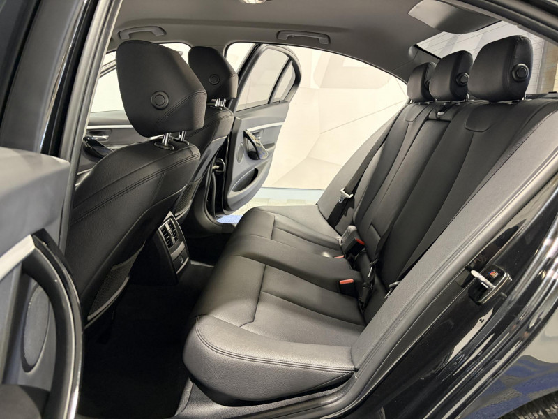 Photo 8 de l'offre de BMW SERIE 3 318d 136 ch F30 LCI2 Sport à 18990€ chez VL Auto