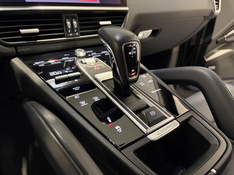 Photo 9 de l'offre de PORSCHE CAYENNE E-Hybrid 3.0 V6 462 ch Tiptronic BVA à 57990€ chez VL Auto